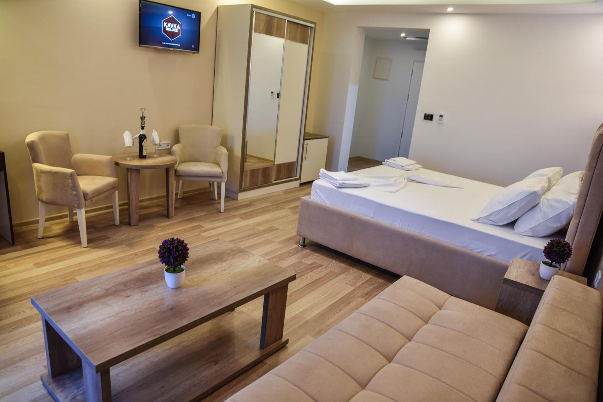 Hotel Evropa Ulcinj Bilik gambar