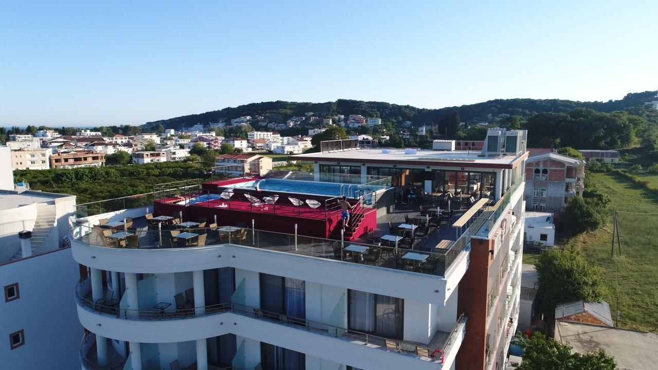 Hotel Evropa Ulcinj Luaran gambar